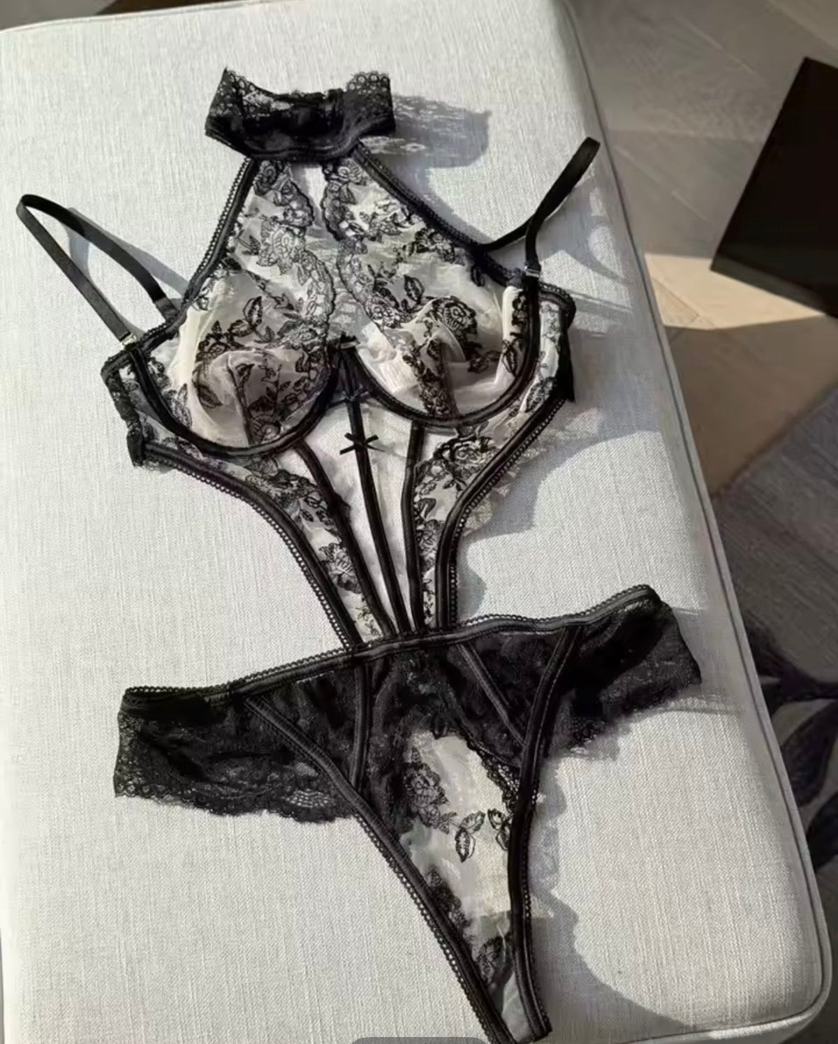 Anastasia™ - Verführerischer Spitzen-Body