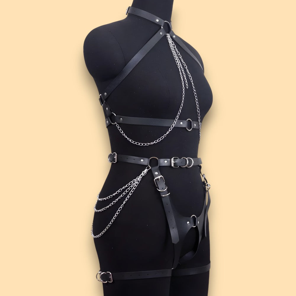 Inga™ – Dunkle Verführung Harness-Slip