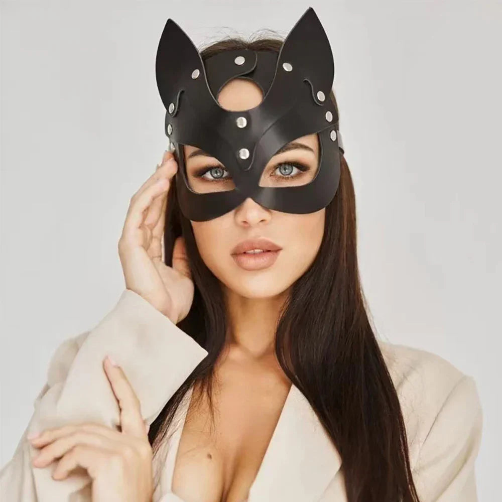 Mia™ - Elegante Katzenmaske aus veganem Leder